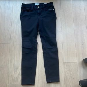 Frame le Skinny de Jeanne